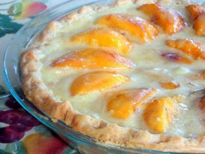 Mom’s Peaches and Cream Pie