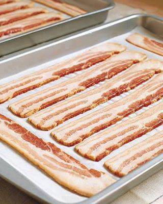 COOK BACON IN THE OVEN