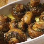 ROASTED GARLIC MUSHROOMS Recipe Image