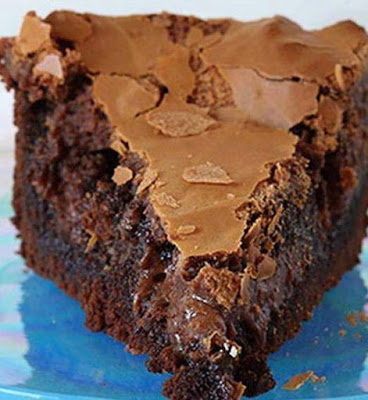 Chocolate Ooey Gooey Cake