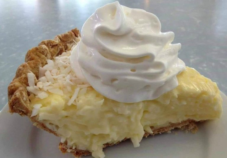 GREAT GRANDMA’S COCONUT CREAM PIE Recipe Image