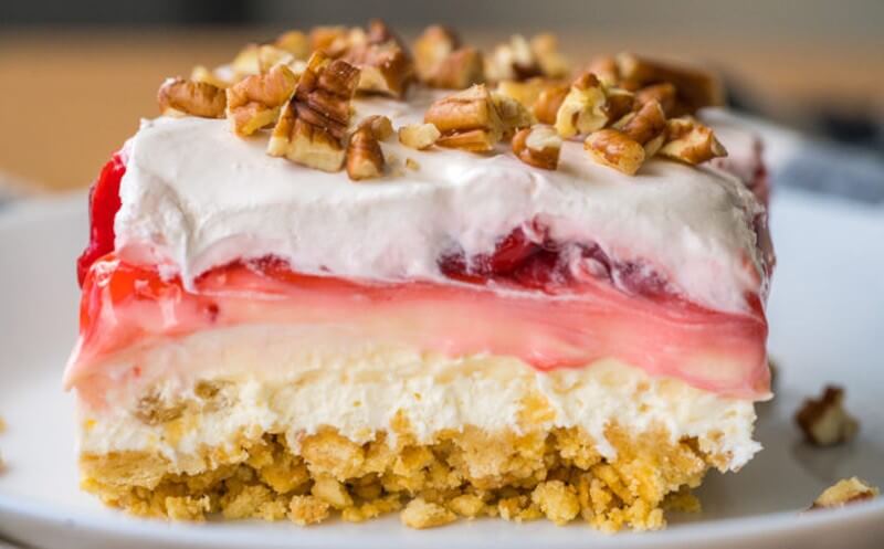 Layered desserts: No-Bake Cherry Cheesecake Lush