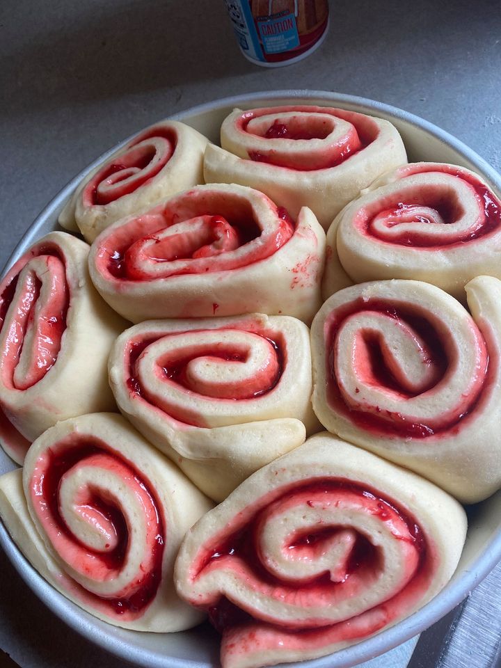 STRAWBERRY CREAM CHEESE FROSTING ROLLS