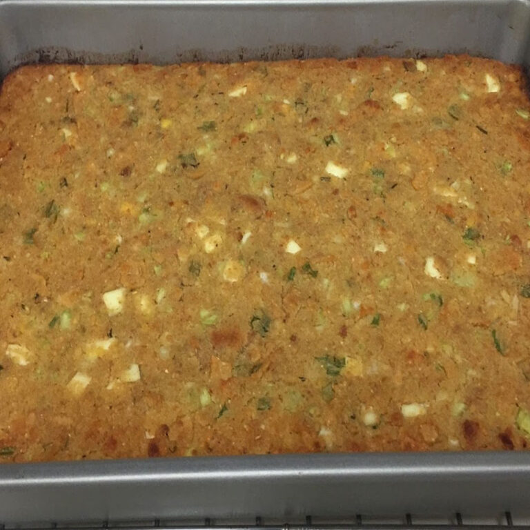 SOUTHERN CORNBREAD DRESSING Recipe Image