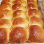 COPYCAT HILLBILLY HOT ROLLS Recipe Image