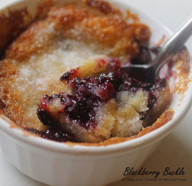 BLACKBERRY BUCKLE – AN OLD FASHIONED TREASURE Recipe Image