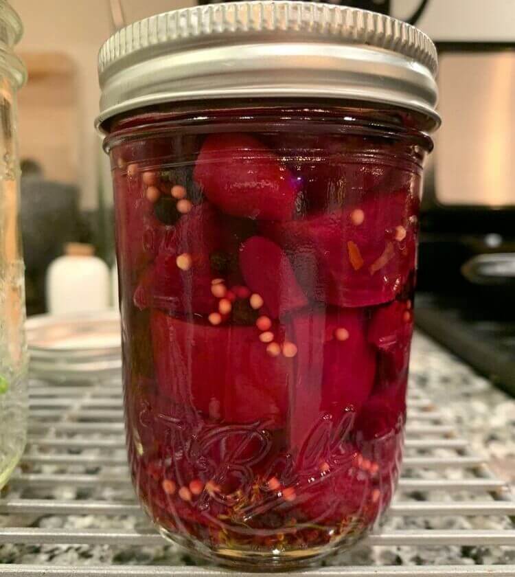 Pickled Beets Recipe – Easy to make and so delicious!