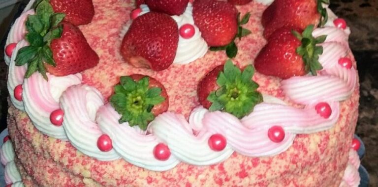 Southern Strawberry Punch Recipe Image