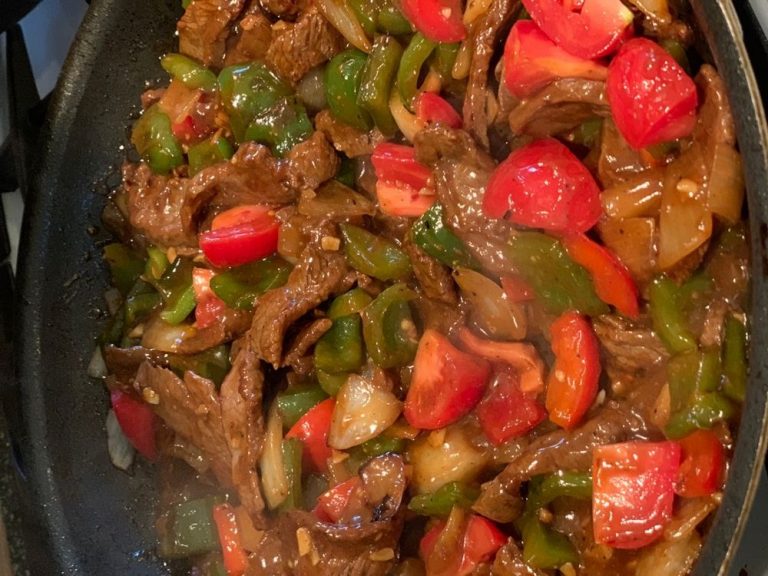 GREEN PEPPER STEAK Recipe Image