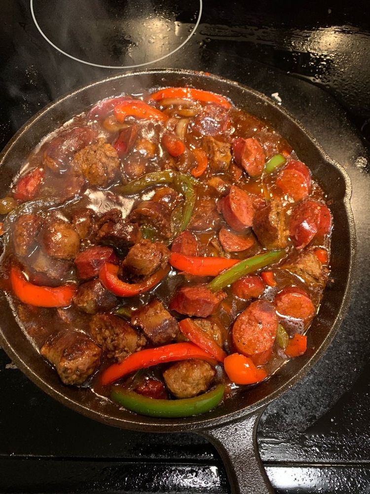 ITALIAN SAUSAGE AND PEPPERS