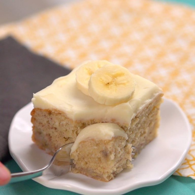 Banana Cake with Cream Cheese Frosting Recipe Image