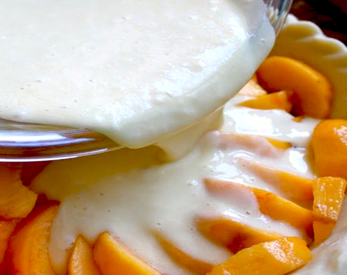 The Best Peaches and Cream Pie