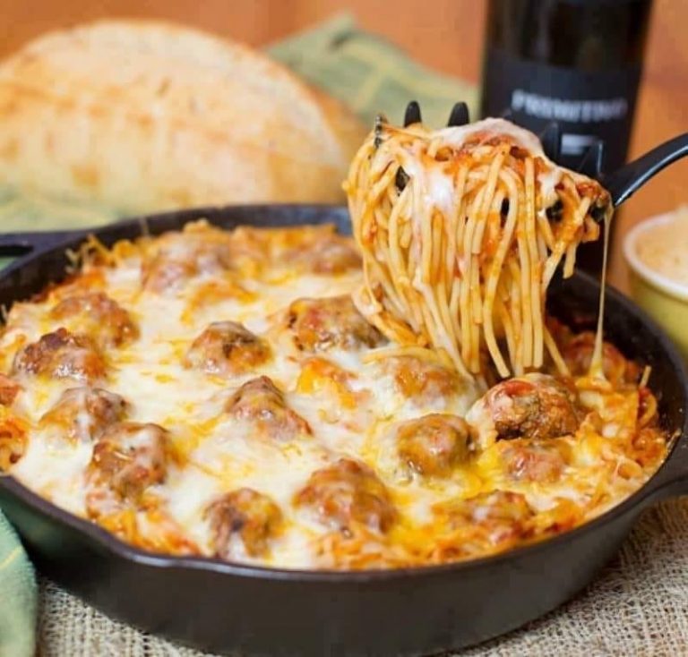 Baked Spaghetti & Meatballs Recipe Image