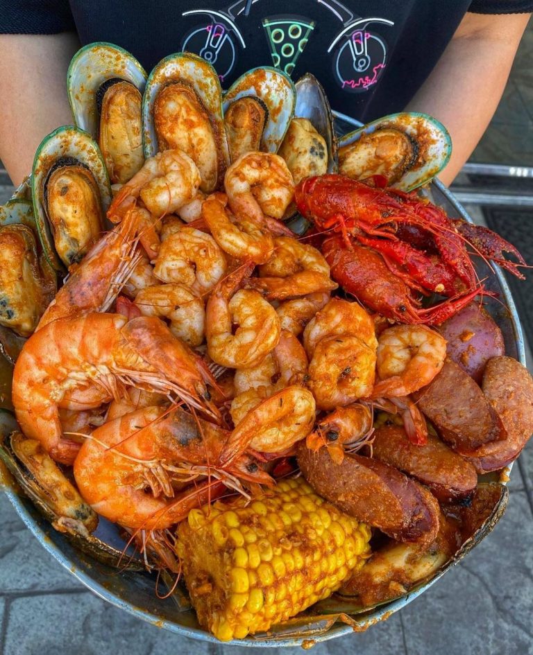CRAB BOIL PLATTER WITH EXTRA CORN Recipe Image