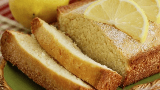 Old-Fashioned Lemon Pound Cake