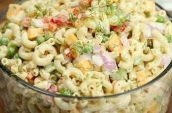 Easy Homemade Macaroni Salad Recipe